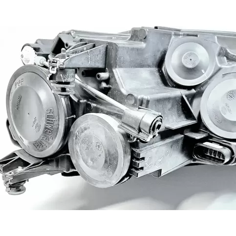 5GM941006 фара передня Volkswagen Golf VII 2017