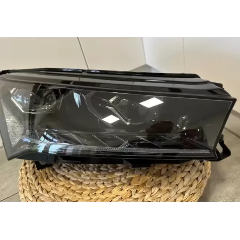 5L8941016A фара передня Skoda Enyaq iV 2021