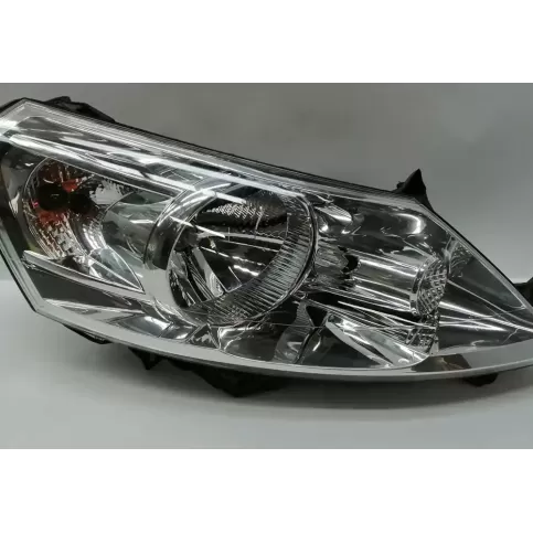 6206L0 фара передня Peugeot Expert 2007