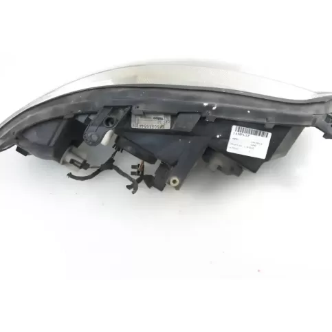 67743030 фара передня Opel Vectra B 2001
