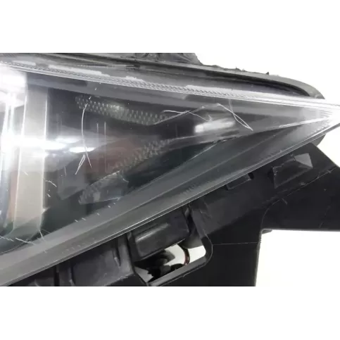 6F1941015A фара передня Seat Arona 2017