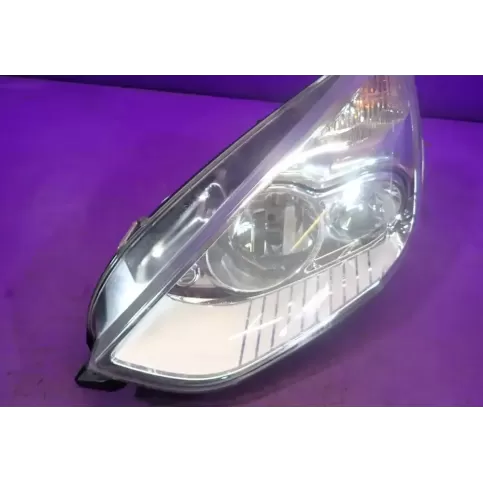 6M2113W030AK фара передняя Ford S-MAX 2010