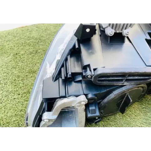 720325409 фара передняя BMW 5 F10 F11 2011