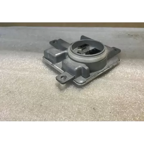 7226115099 фара передняя Volvo V40 Cross country 2013