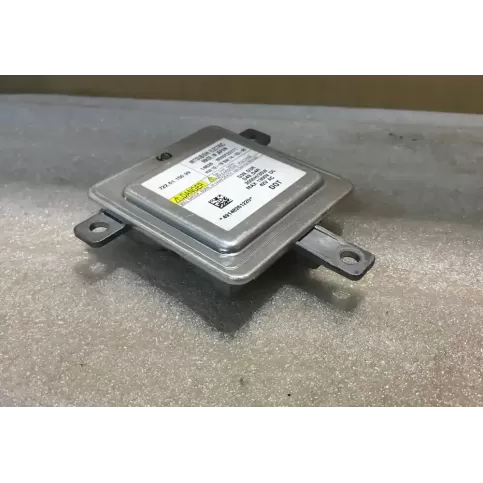7226115099 фара передняя Volvo V40 Cross country 2013