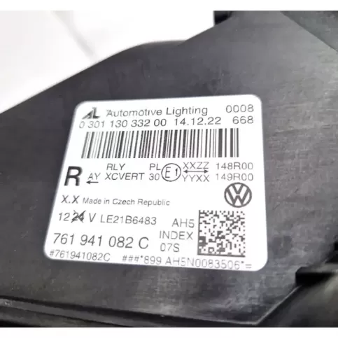 761941082C фара передня Volkswagen Touareg III 2017