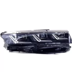 761941082C фара передня Volkswagen Touareg III 2017