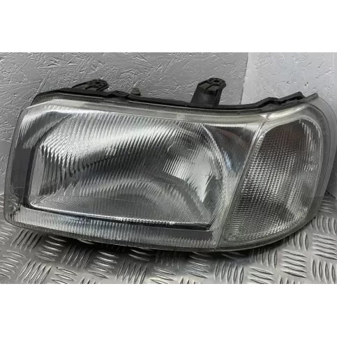 89005520 фара передняя Land Rover Freelander 2001