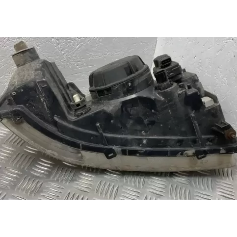 89005520 фара передняя Land Rover Freelander 2001