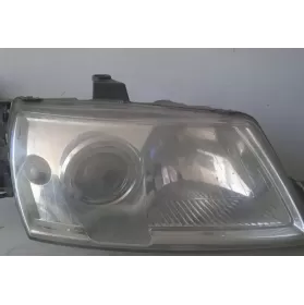 89009199 фара передня Saab 9-5 2006