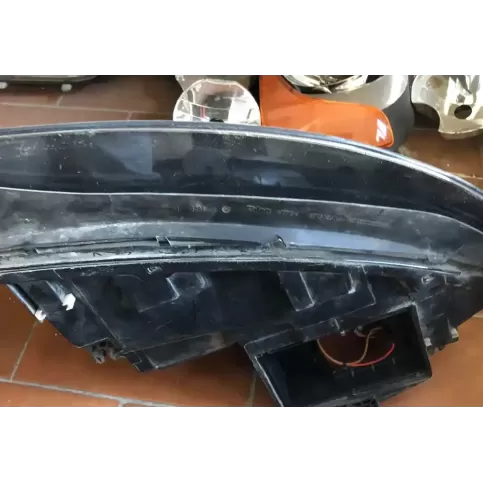 89305770 фара передня Audi A4 S4 B6 8E 8H 2002