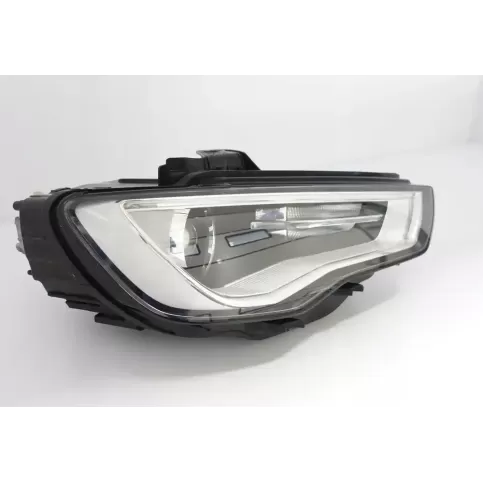 8V0941006 фара передняя Audi A3 S3 8V 2013