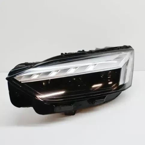 8W6941039A фара передняя Audi A5 2020