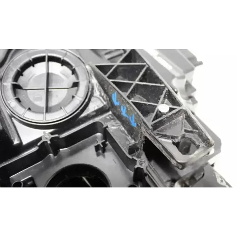 90011F2372238 фара передняя Volkswagen PASSAT B8 2015