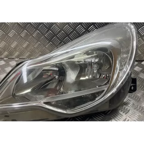 900202150TA2 фара передня Opel Corsa D 2010