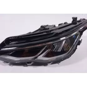 90180969 фара передняя Volkswagen Golf VIII 2023