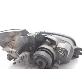 921011C030 фара передняя Hyundai Getz 2002