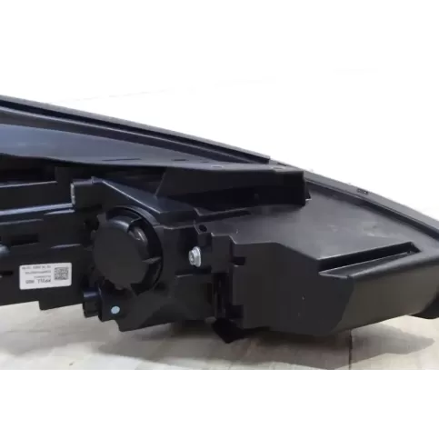 92101G4510IGA фара передня Hyundai i30 2019