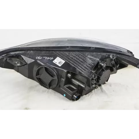 92102-K7100 фара передняя Hyundai i10 2021