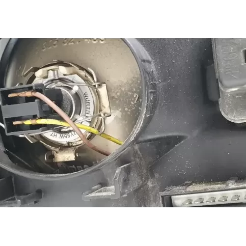 9616251380 фара передняя Peugeot 406 1998