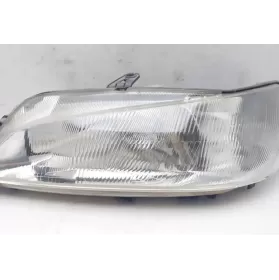 9630218680 фара передняя Peugeot 306 1997