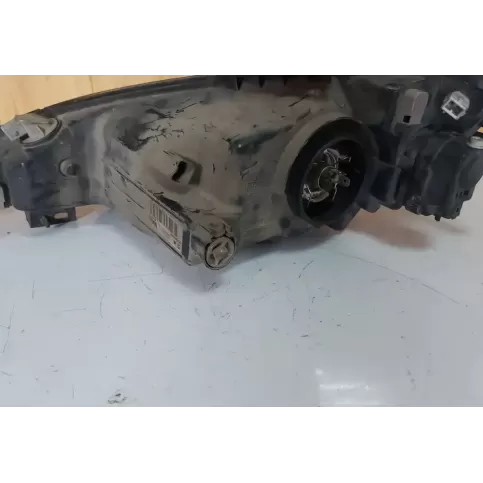 9632689280 фара передняя Peugeot 206 2001