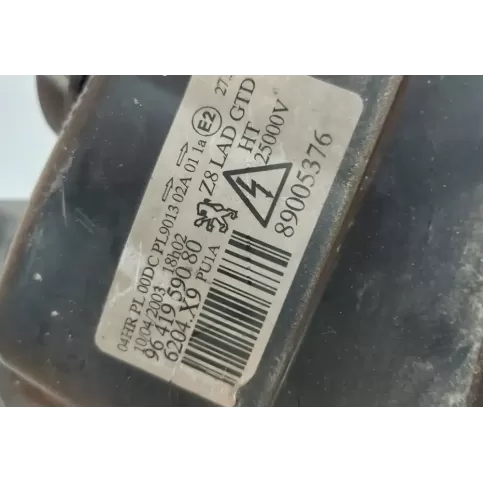 9641959080 фара передняя Peugeot 607 2002