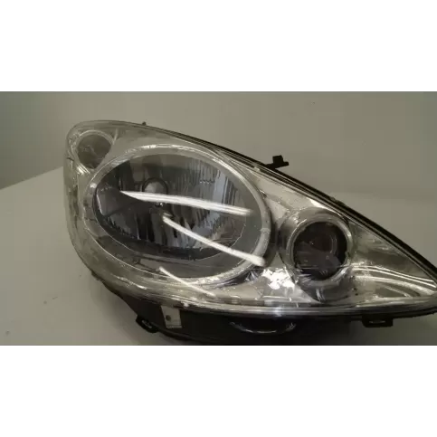 9644997180 фара передняя Peugeot 1007 2004
