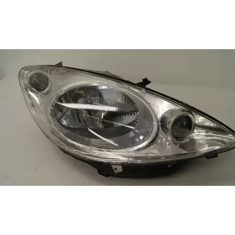 9644997180 фара передняя Peugeot 1007 2004
