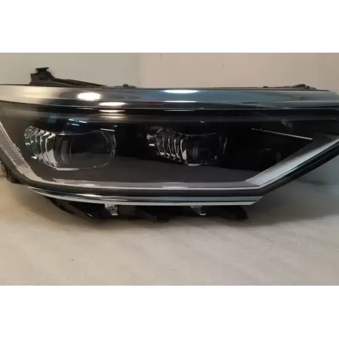 992941572CA фара передняя Volkswagen PASSAT B8 2015
