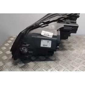 A2079064000 фара передняя Mercedes-Benz E C207 W207 2014