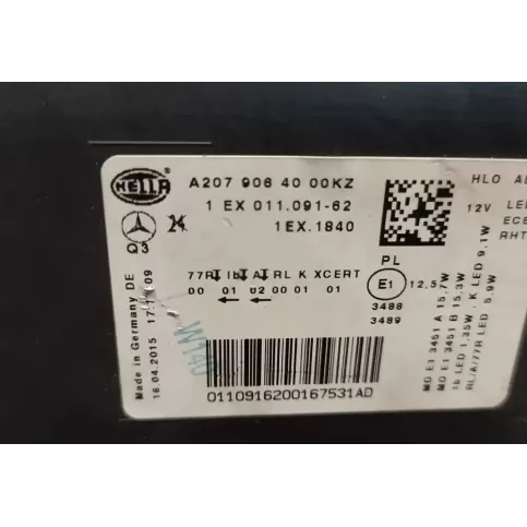 A2079064000 фара передняя Mercedes-Benz E C207 W207 2014