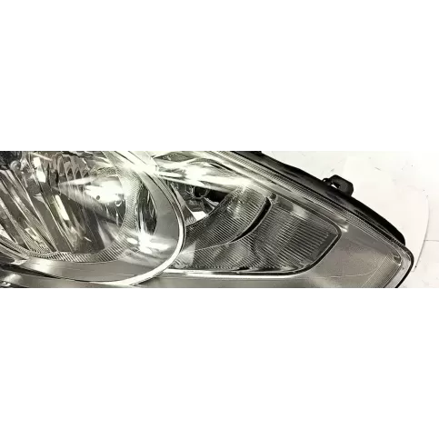 AM51-13W029-AE фара передняя Ford C-MAX II 2011