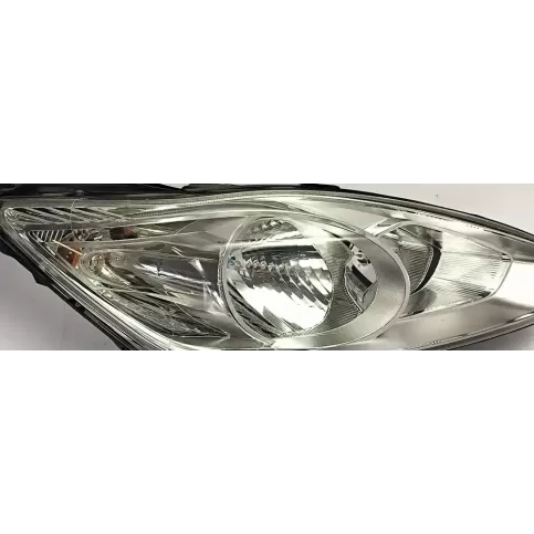 AM51-13W029-AE фара передняя Ford C-MAX II 2011