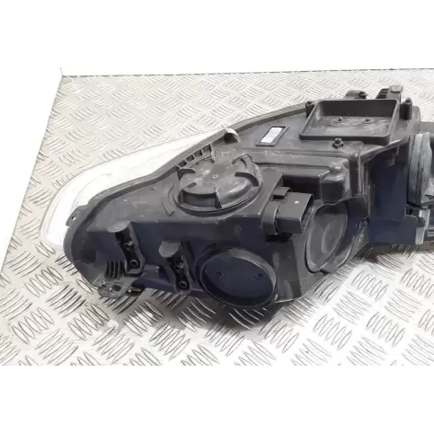 BM5113W030AH фара передняя Ford Focus 2013