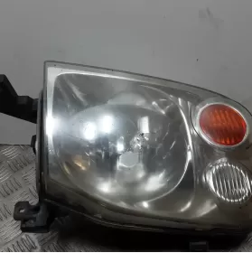 E1817577B4 фара передняя Nissan Navara D40 2004