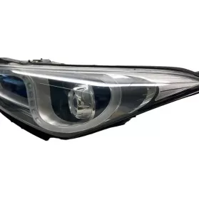 E9645302A фара передня Hyundai i40 2012
