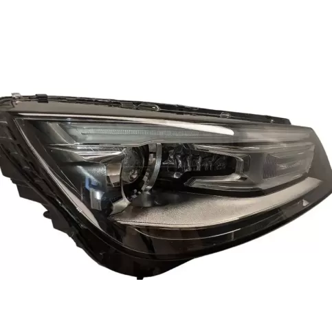 F00HTA300202 фара передняя Audi Q5 SQ5 2017