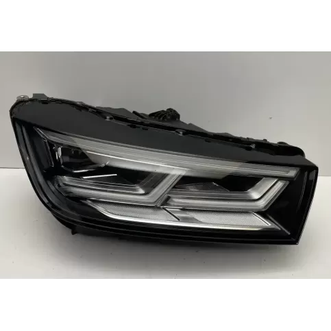 F00HTA700210 фара передняя Audi Q5 SQ5 2020