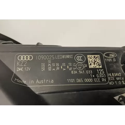 L090025 фара передняя Audi Q3 F3 2022