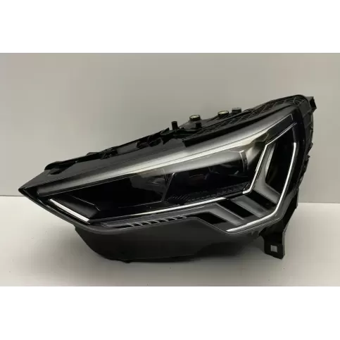L090025 фара передняя Audi Q3 F3 2022