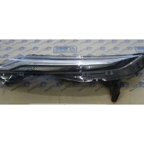 L90131489 фара передняя Nissan Juke II F16 2023
