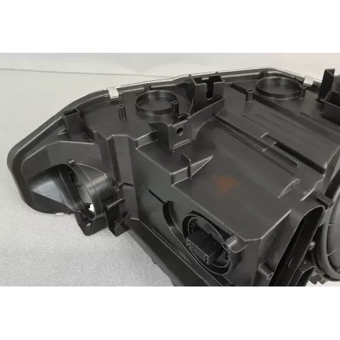 LE11A6562 фара передняя BMW 4 F32 F33 2014