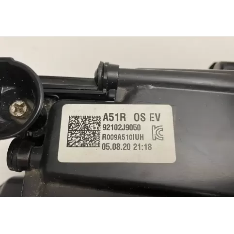 R009A51010 фара передня Hyundai Kona 2020