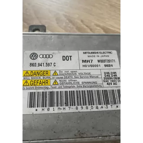 W003T20171 фара передняя Audi A5 8T 8F 2010