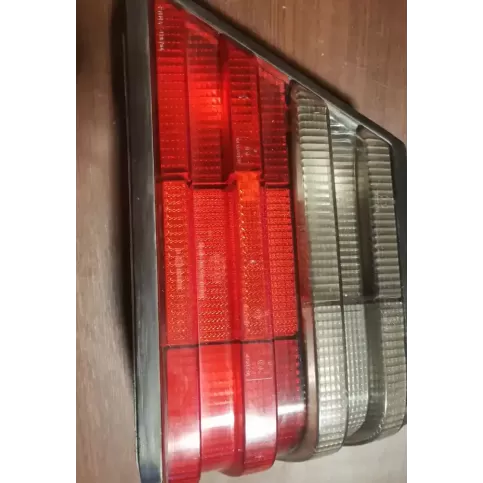 0053378R38 фара задняя Mercedes-Benz E W124 1993