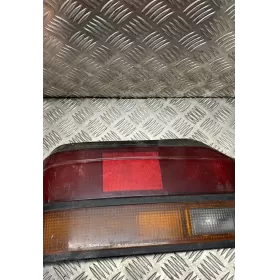 0436872L фара задняя Mazda 323 1985