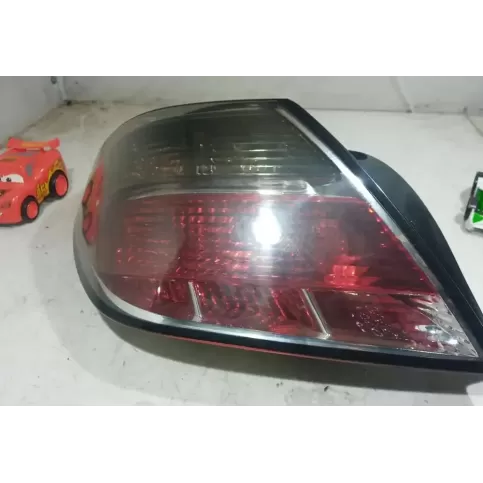 084421957 фара задняя Opel Astra H 2005