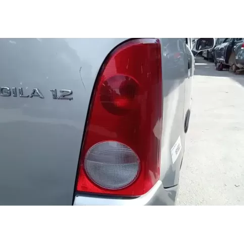 09204254 фара задня Opel Agila A 2003