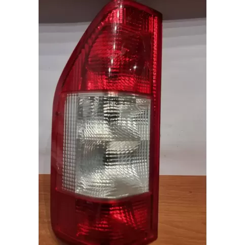 11A566B фара задняя Mercedes-Benz Sprinter W901 W902 W903 W904 2004